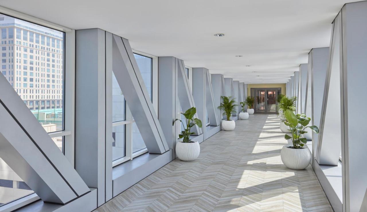 Hotel Rose Rayhaan By Rotana - 4*